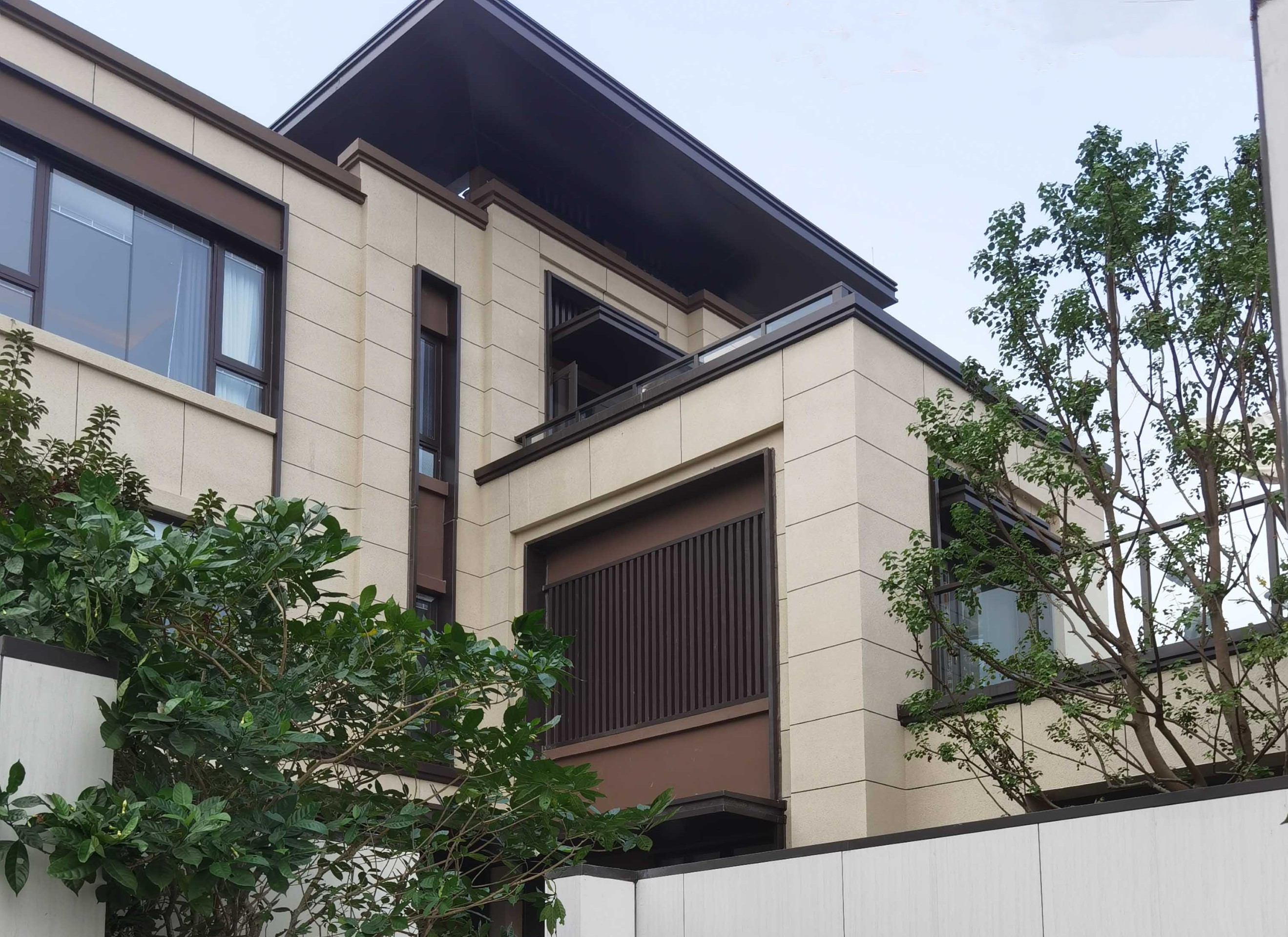 A sample villa in Xiangshan Lake, Guangzhou