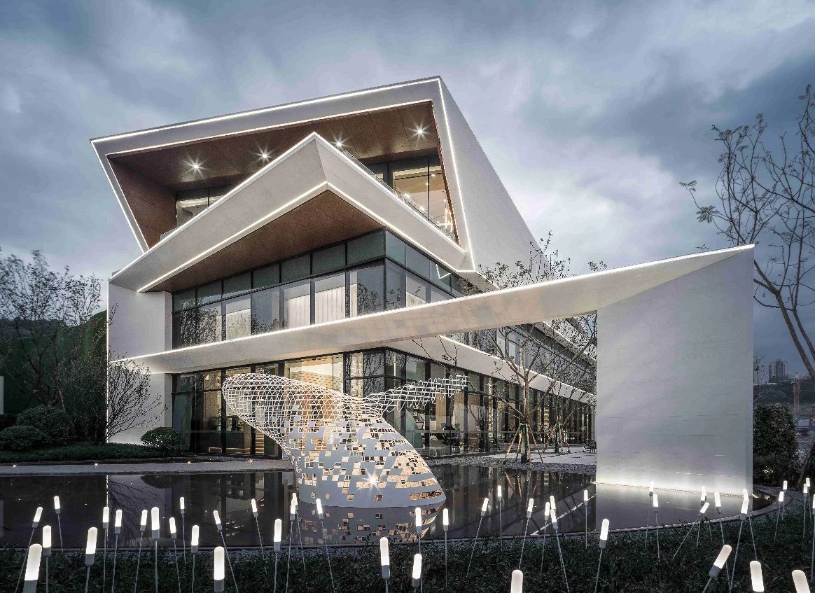 Large-Scale Sales Centre – Integrated Interior & Feature Package