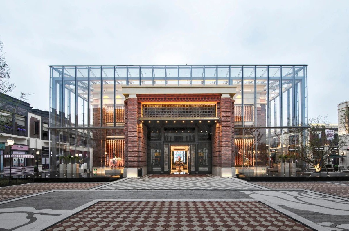 Full-Scope Interior Fit-Out & Material Package